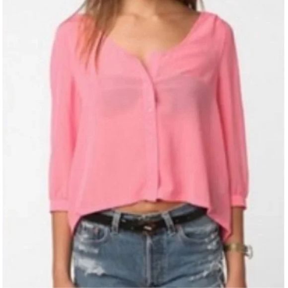 Sparkle & Fade Open Back Chiffon Blouse - Picture 2 of 4